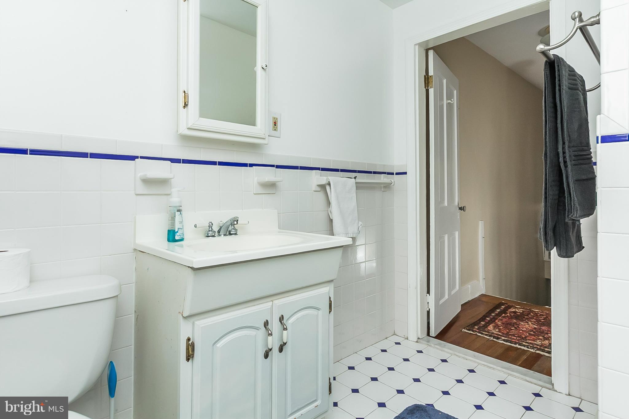 4542 Keswick Road Baltimore, MD 21210 - Photo 23 of 30 Bath