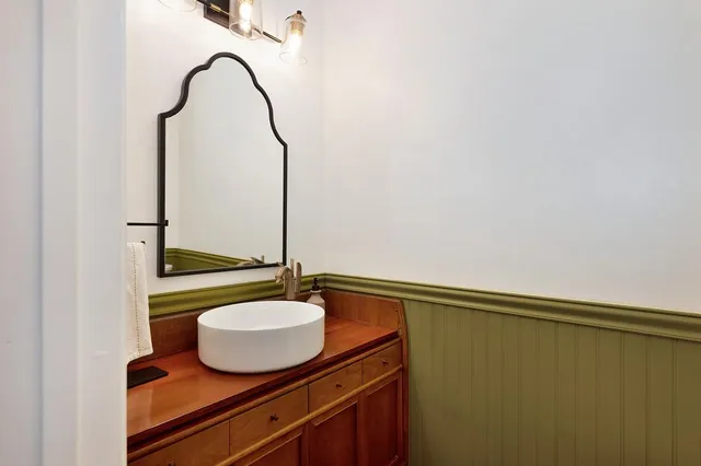 $535,000 | 9633 Linda Rio Drive, Sacramento, CA 95827