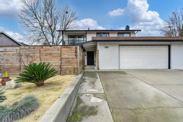 $535,000 | 9633 Linda Rio Drive, Sacramento, CA 95827