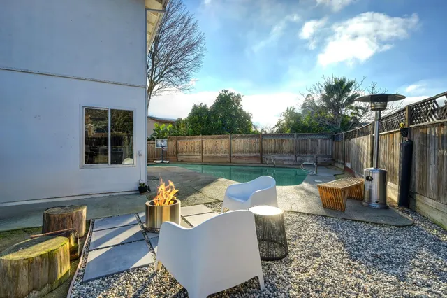 $535,000 | 9633 Linda Rio Drive, Sacramento, CA 95827