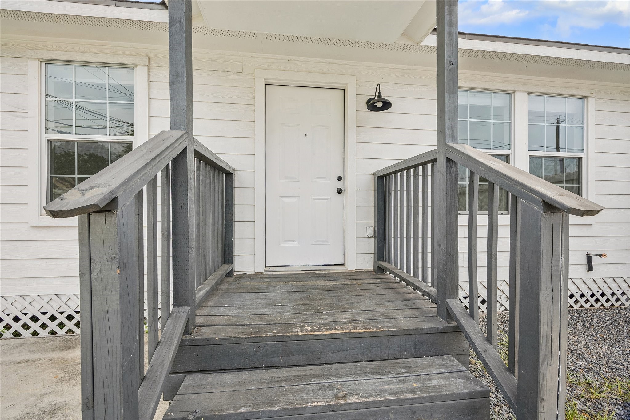 2610 Cochran Street Houston, TX 77009 - Photo 5 of 15