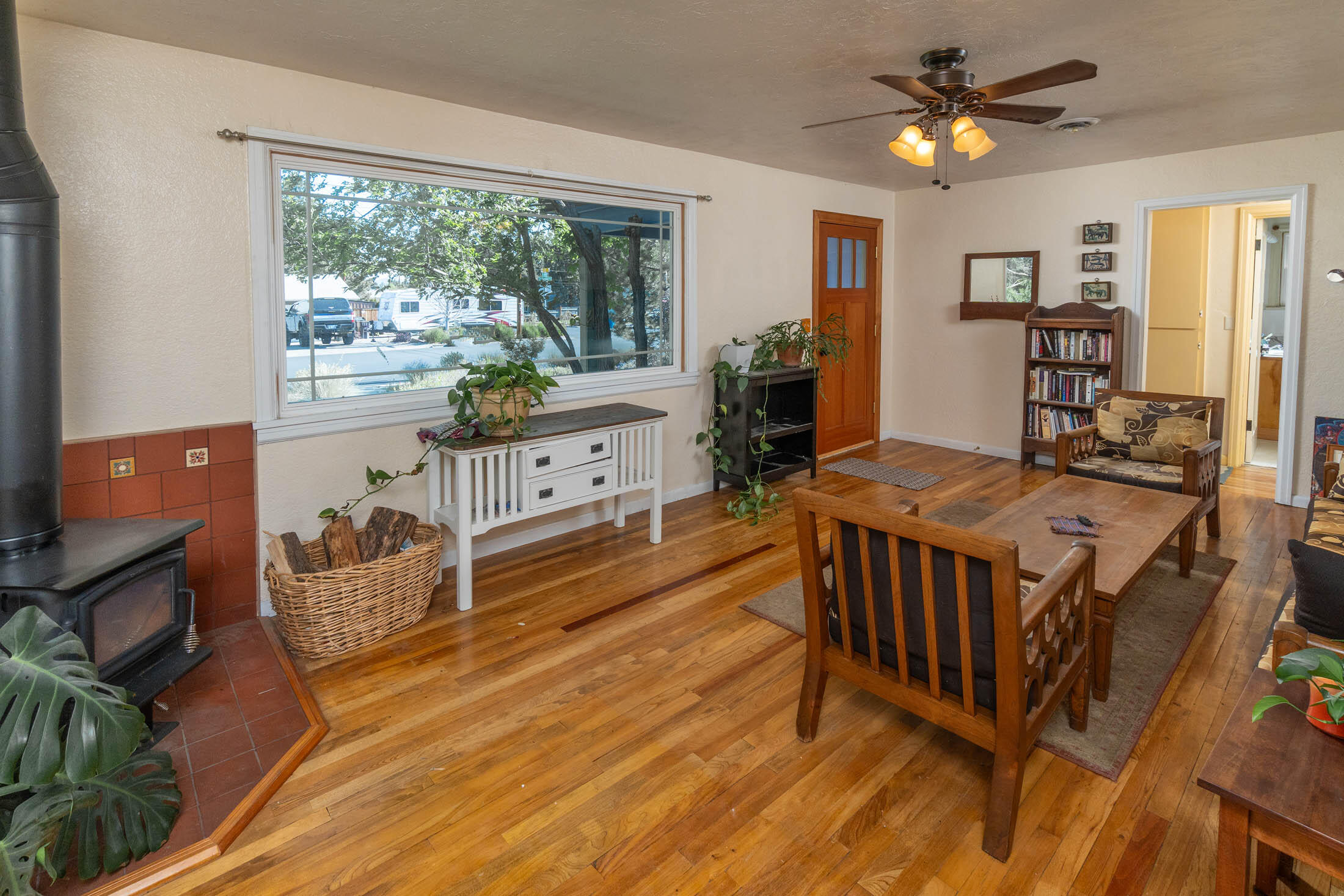 1808 Southwest Kalama Avenue Redmond, OR 97756 - Photo 7 of 22 1808 SW Kalama Ave_0026