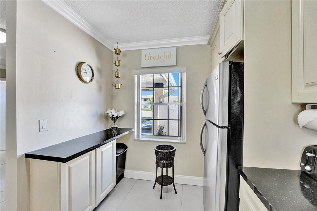 9877 Three Lakes Circle, Unit 9877 Boca Raton, FL 33428 - Photo 9 of 34 Photo 9