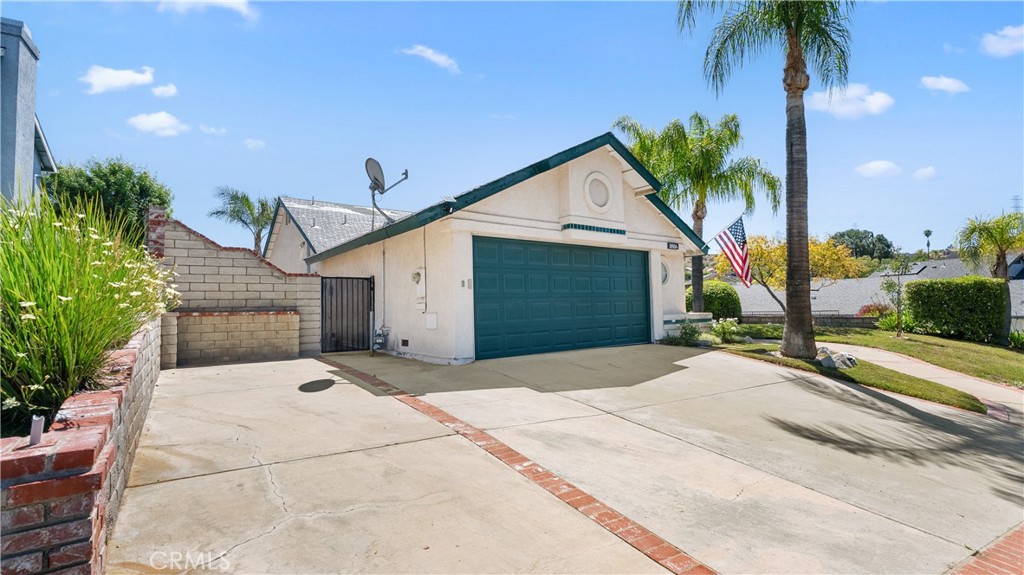 28924 Raintree Lane Saugus, CA 91390 - Photo 38 of 47