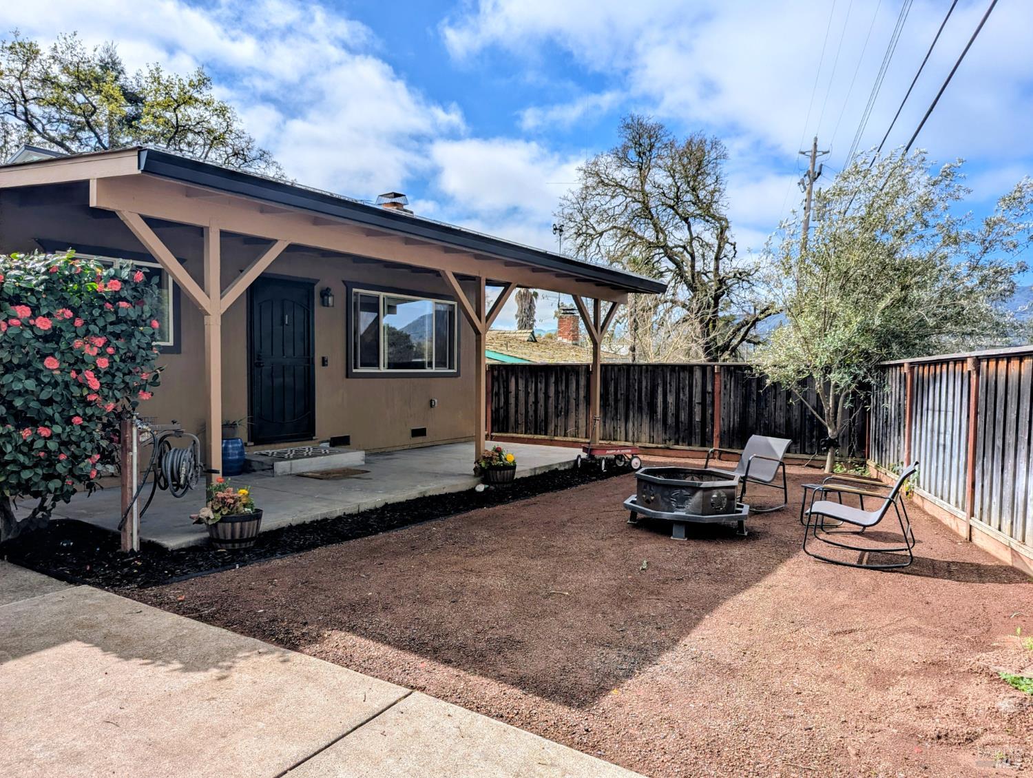 112 East Agua Caliente Road Sonoma, CA 95476 - Photo 2 of 20