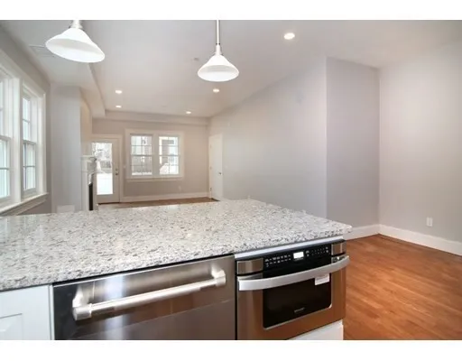 $6,500 | 11 Ticknor Street, Unit 1, Boston, MA 02127