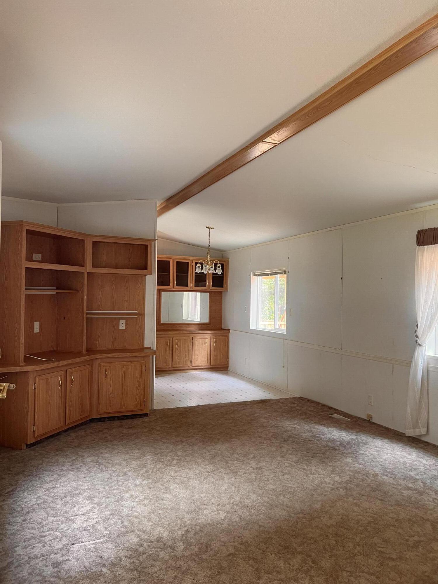 6226 Neill Road Grants Pass, OR 97527 - Photo 3 of 23 IMG_4943