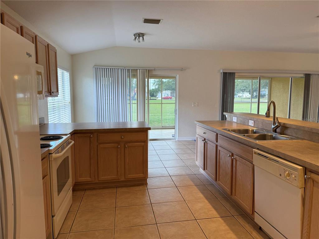 4304 Southwest 54th Court Ocala, FL 34474 - Photo 5 of 18