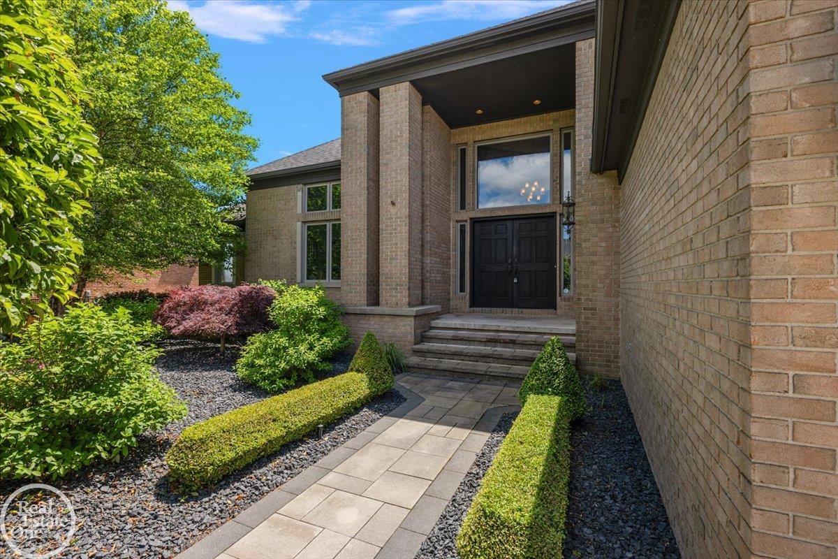 49572 Compass Point Drive New Baltimore, MI 48047 - Photo 64 of 76