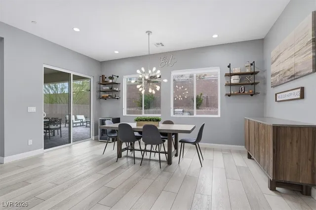 $949,999 | 2562 Millburn Drive, Henderson, NV 89044