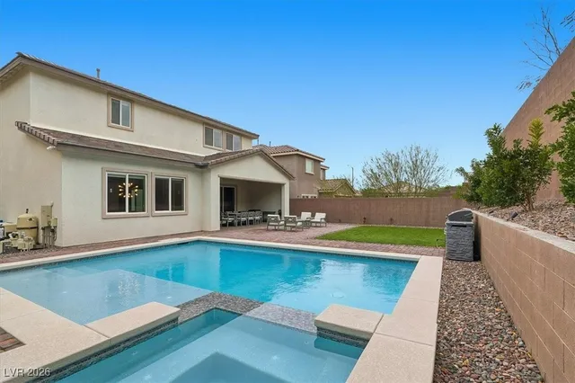 $949,999 | 2562 Millburn Drive, Henderson, NV 89044