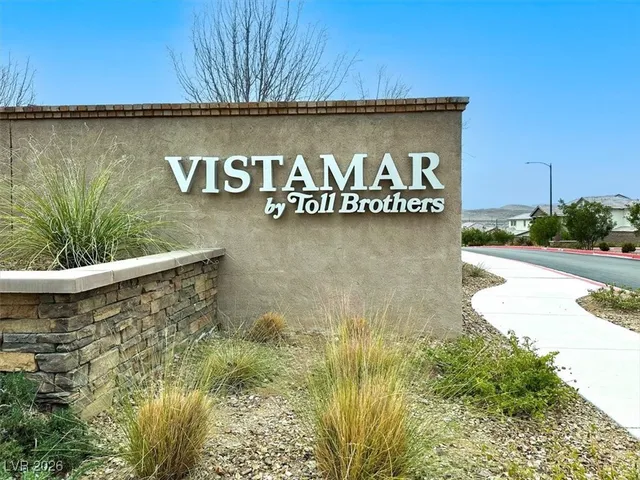 $949,999 | 2562 Millburn Drive, Henderson, NV 89044