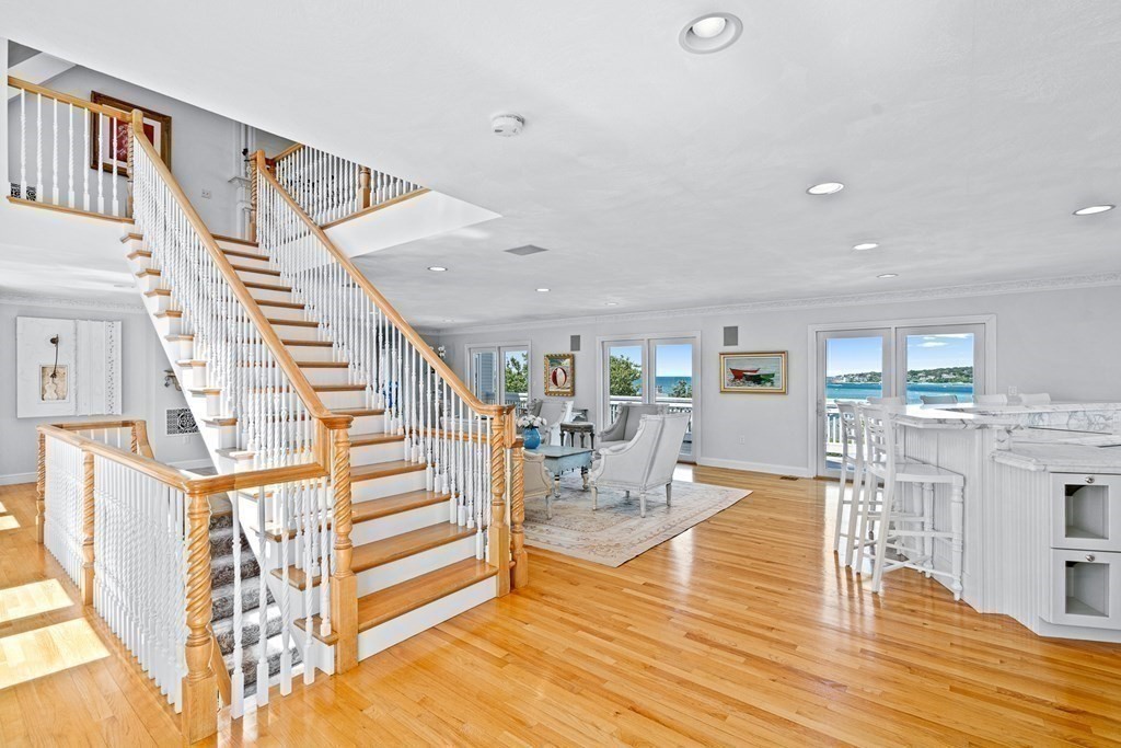 19 Wyoma Road Gloucester, MA 01930 - Photo 22 of 42