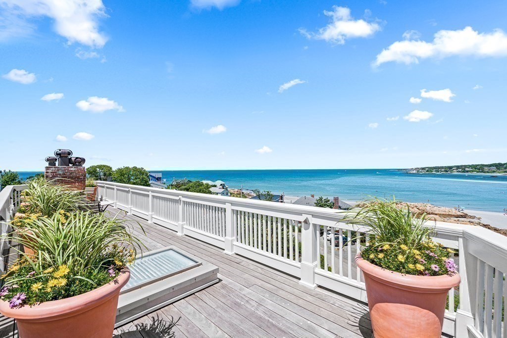 19 Wyoma Road Gloucester, MA 01930 - Photo 6 of 42