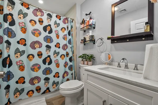 $3,450 | 60 Brook Road, Unit 2, Milton, MA 02186