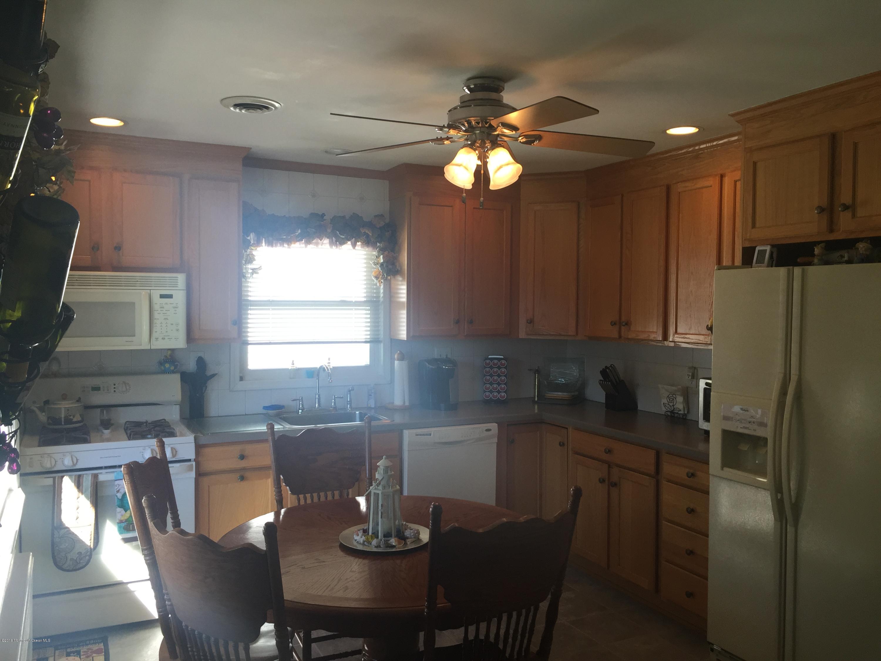 2112 Kenneth Road Point Pleasant, NJ 08742 - Photo 6 of 22 IMG_1720