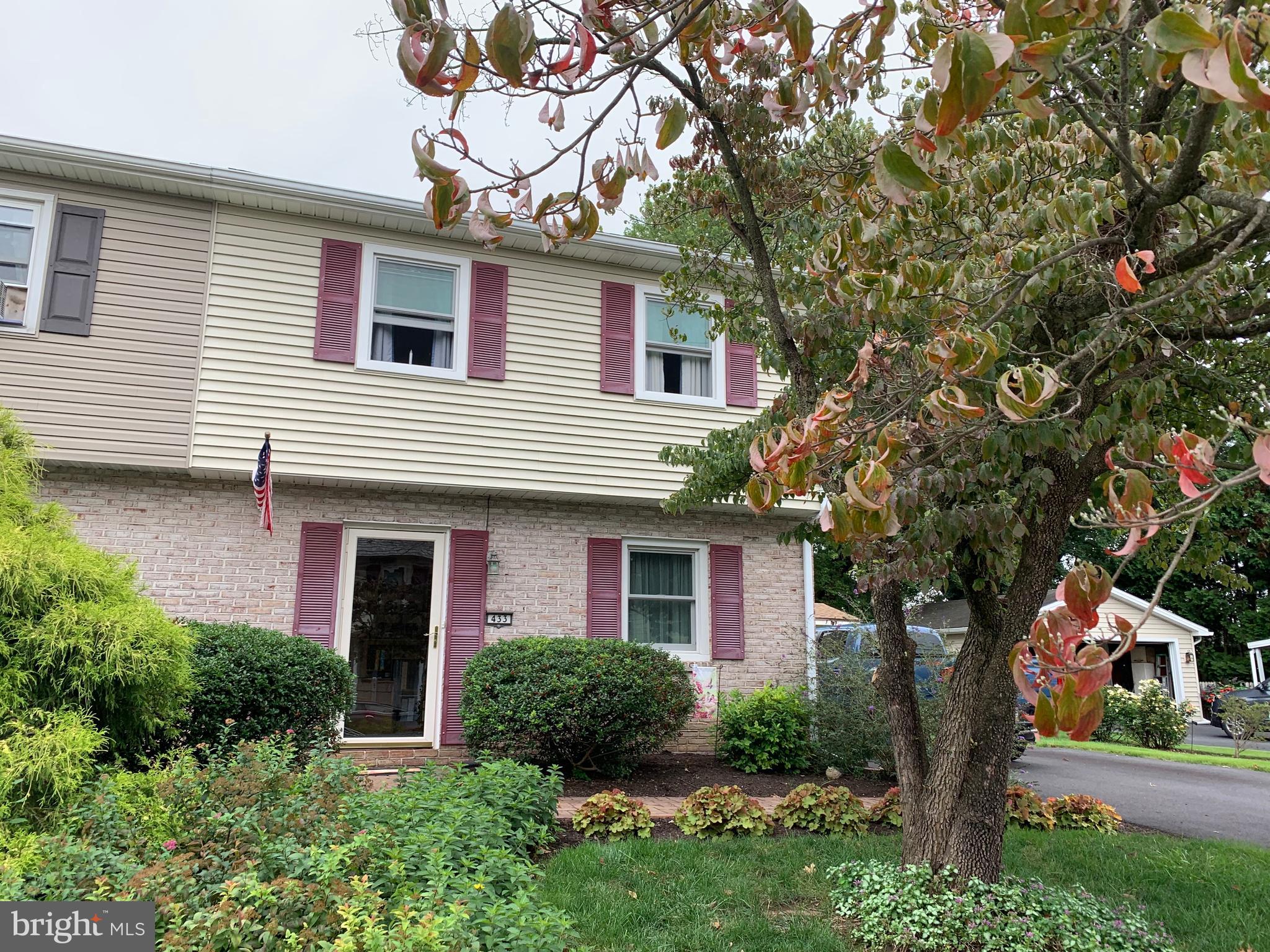 433 North Cedar Street Lititz, PA 17543 - Photo 2 of 26 Gallery Image 2