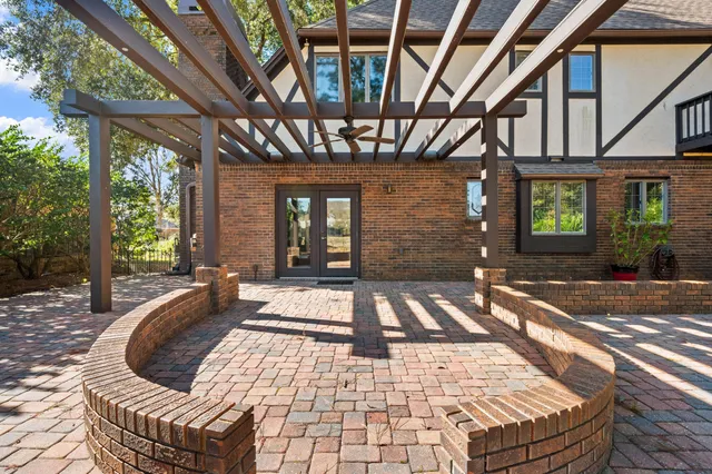 $700,000 | 1009 Troon Drive East, Niceville, FL 32578