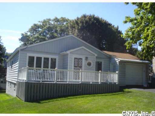 114 Claire Road Syracuse, NY 13214 - Photo 1 of 16 Exterior Front