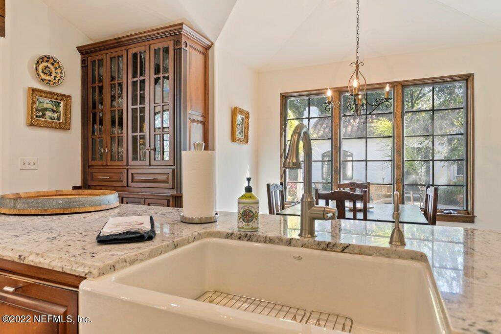 2209 River Road Jacksonville, FL 32207 - Photo 29 of 73 2209 River Rd (50).jpg-SMALL