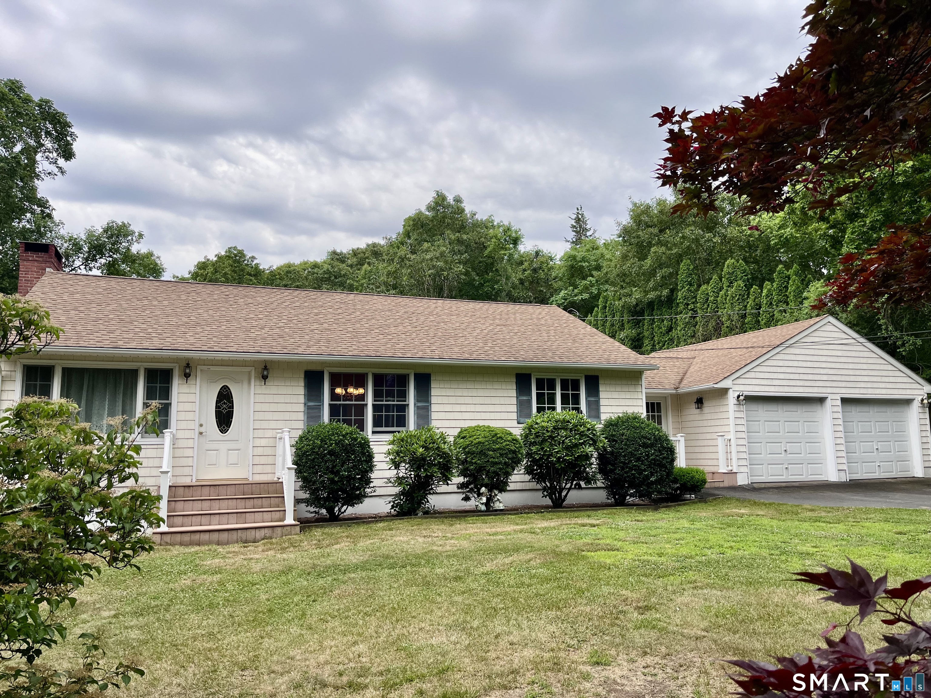 186 Reutemann Road North Stonington, CT 06359 - Photo 1 of 1