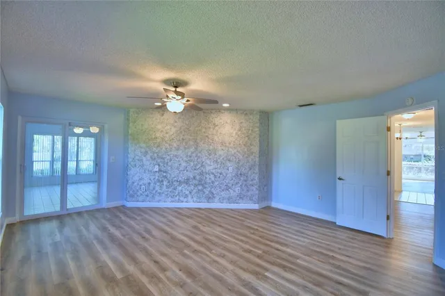 a view of walk in closet