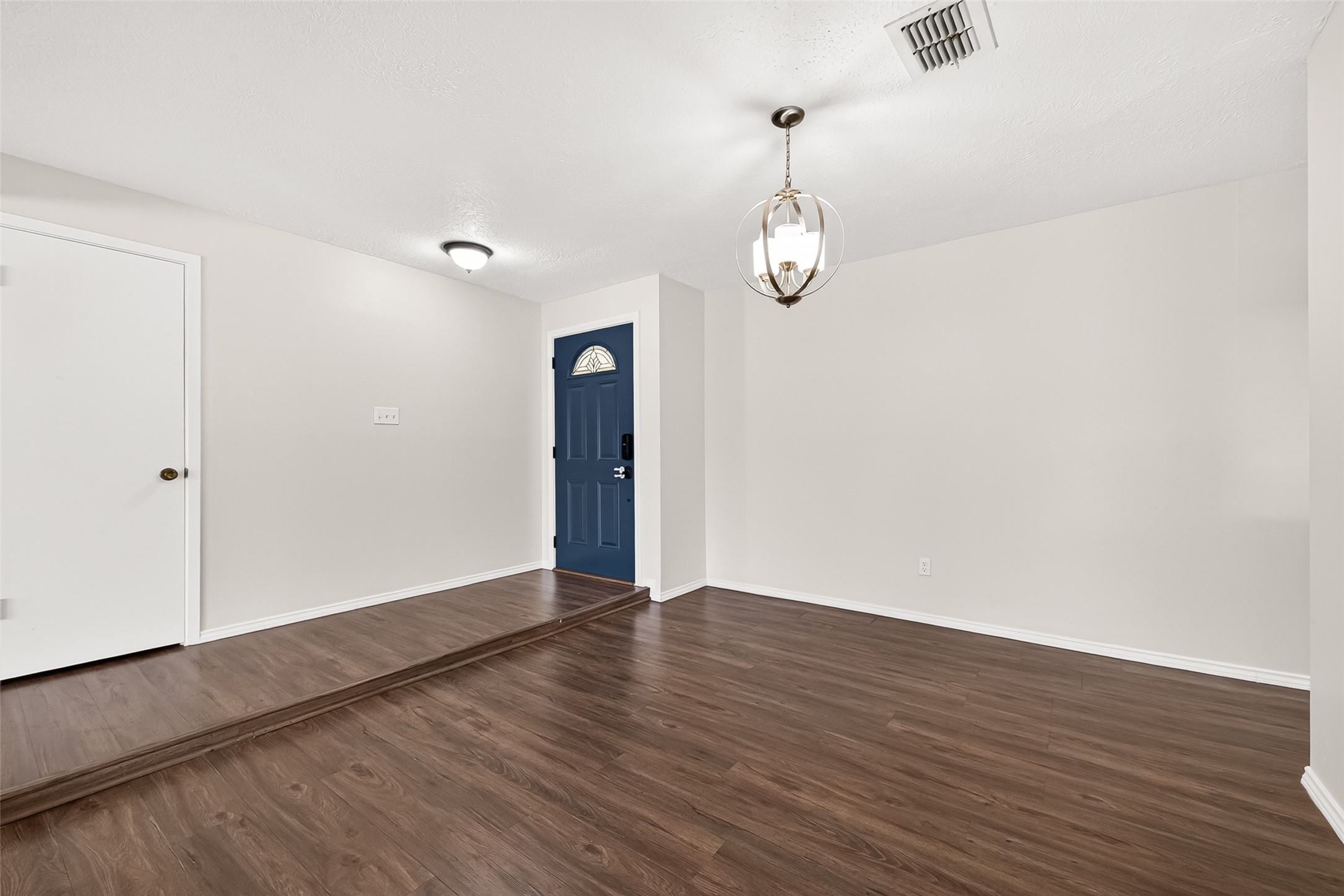 11202 Fleur Drive Houston, TX 77065 - Photo 12 of 41