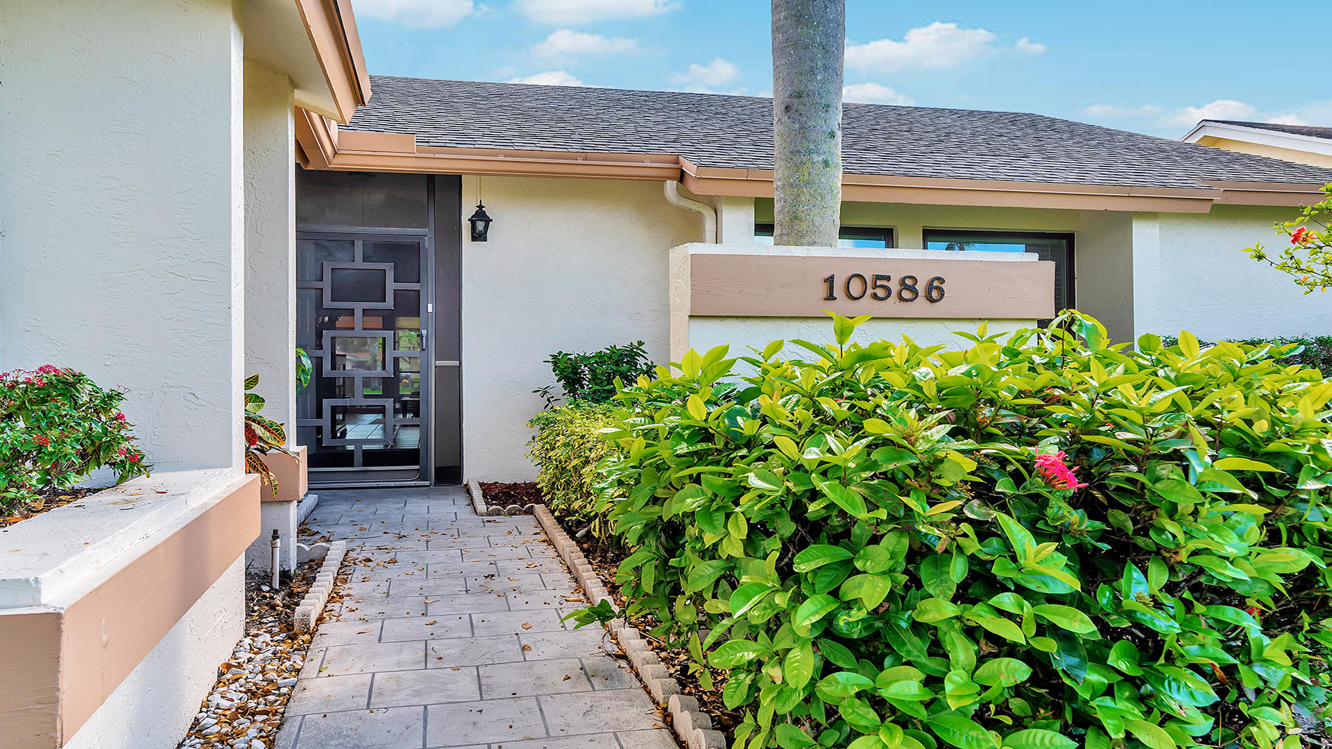 10586 180th Place South Boca Raton, FL 33498 - Photo 38 of 40 Front shot (3)