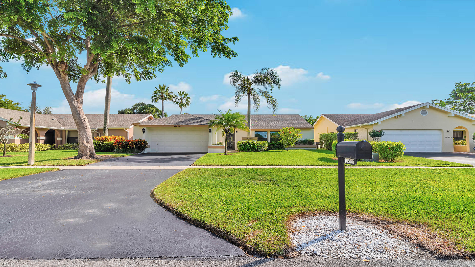 10586 180th Place South Boca Raton, FL 33498 - Photo 40 of 40 Front shot (1)