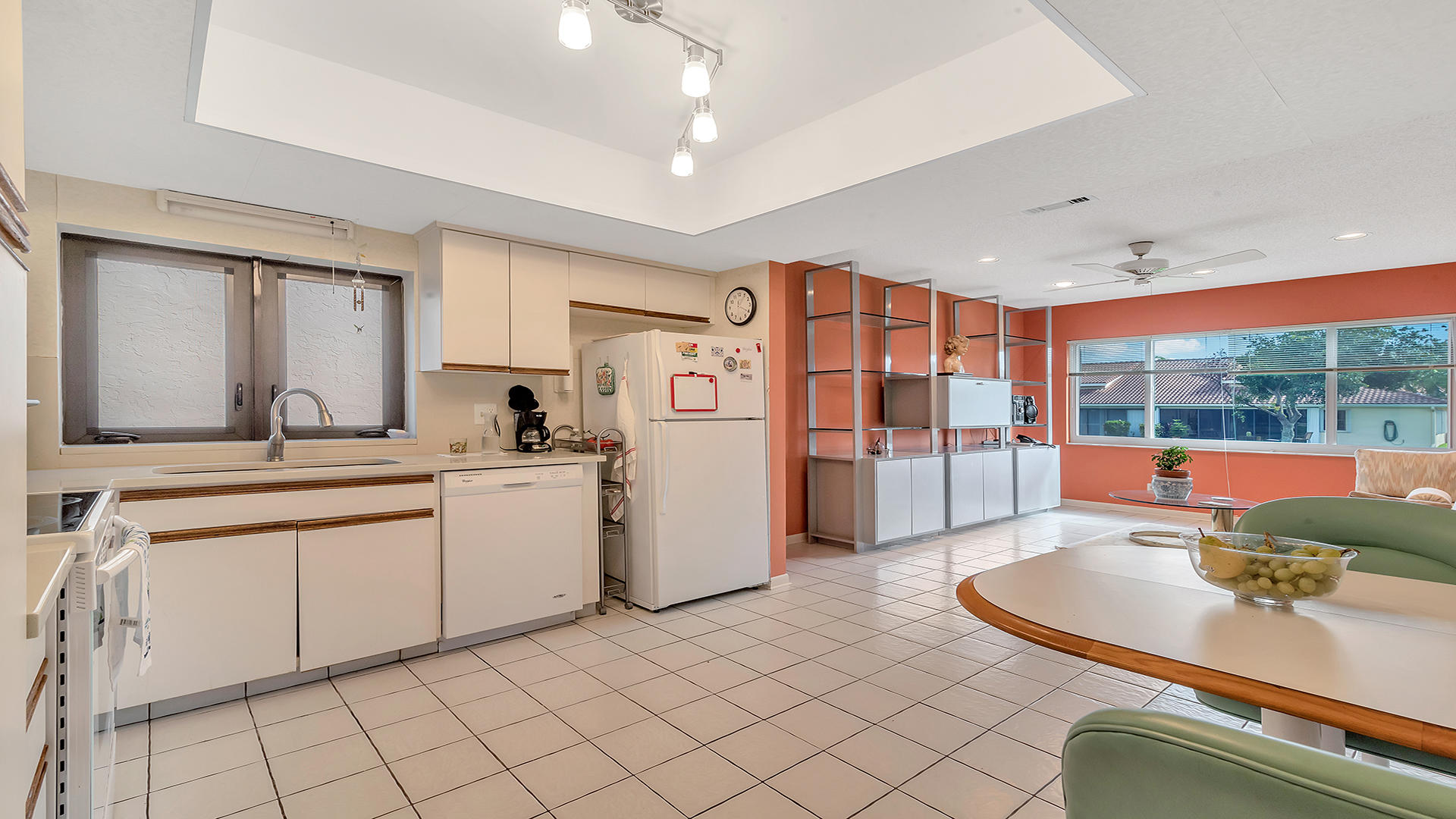 10586 180th Place South Boca Raton, FL 33498 - Photo 9 of 40 Kitchen (1)