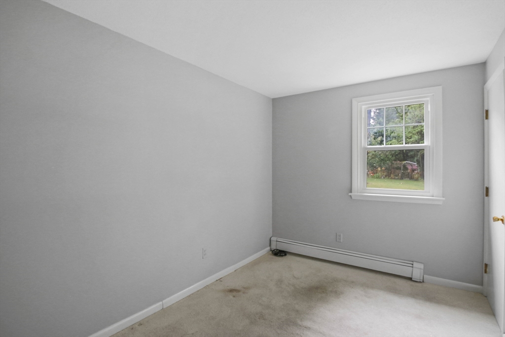 47 Hapgood Road Worcester, MA 01609 - Photo 23 of 35 Gallery Image 23