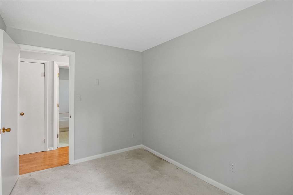47 Hapgood Road Worcester, MA 01609 - Photo 24 of 35 Gallery Image 24