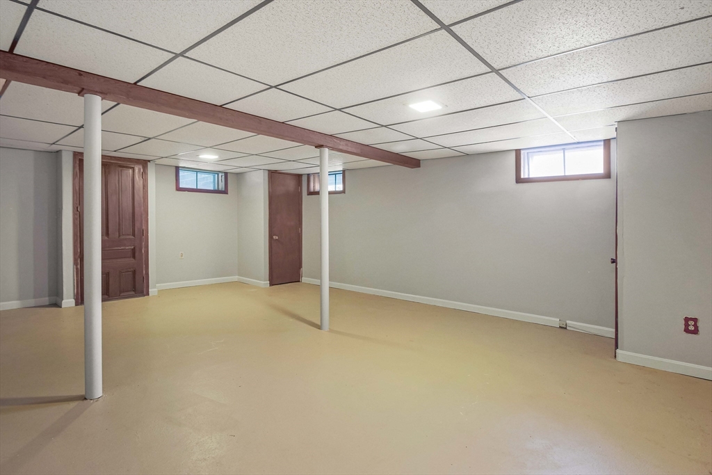 47 Hapgood Road Worcester, MA 01609 - Photo 27 of 35 Gallery Image 27
