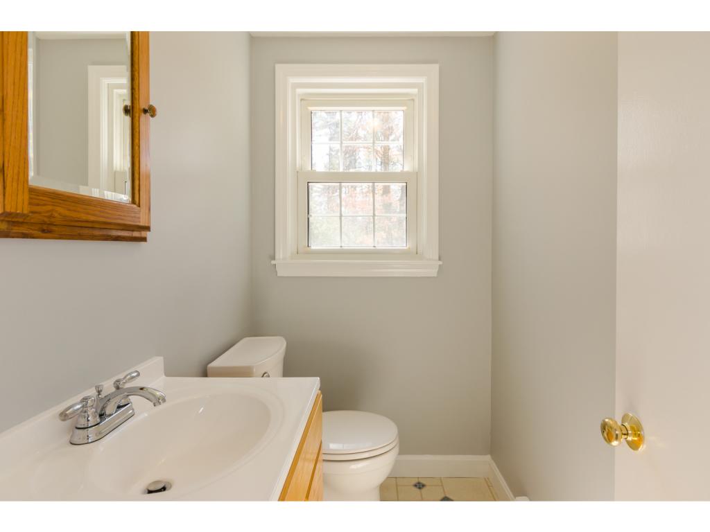 29 Cross Road Amherst, NH 03031 - Photo 16 of 34 Gallery Image 16