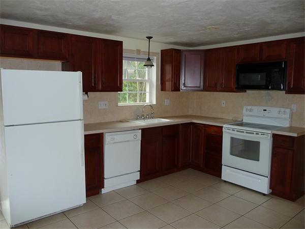9 A Ansonia Road, Unit 1 Worcester, MA 01605 - Photo 3 of 30 Gallery Image 3