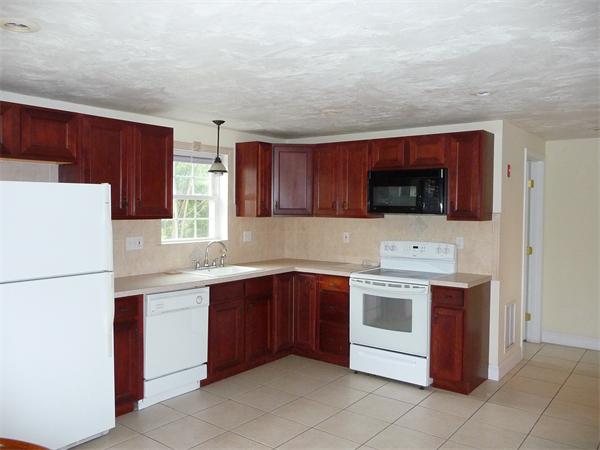 9 A Ansonia Road, Unit 1 Worcester, MA 01605 - Photo 5 of 30 Gallery Image 5