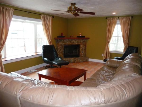 9 A Ansonia Road, Unit 1 Worcester, MA 01605 - Photo 7 of 30 Gallery Image 7