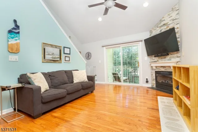 $445,000 | 130 Barrister Drive, Unit 130, Butler, NJ 07405