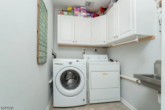 $445,000 | 130 Barrister Drive, Unit 130, Butler, NJ 07405