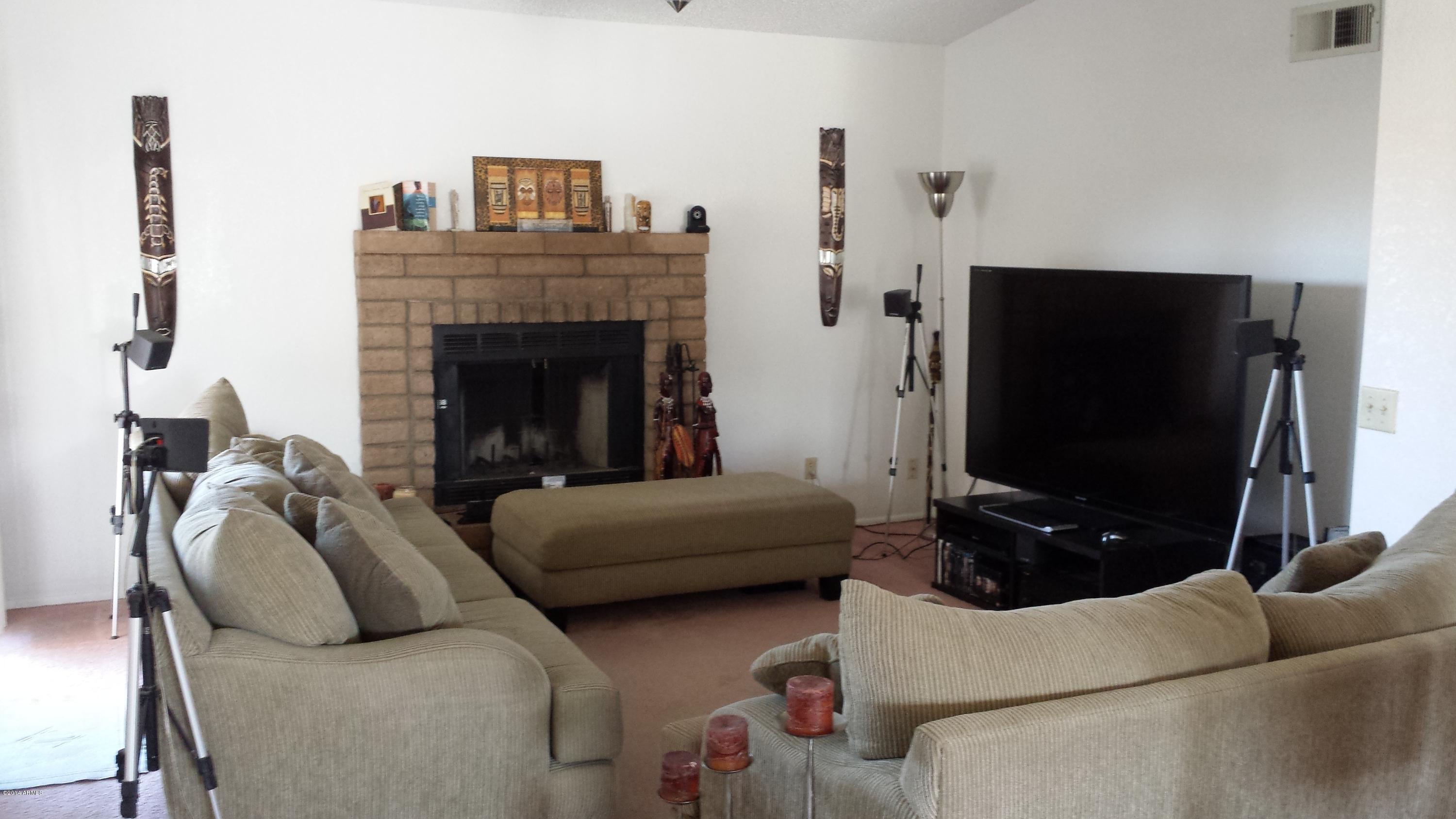 1434 East Fremont Road Phoenix, AZ 85042 - Photo 3 of 29 Jan pics 260