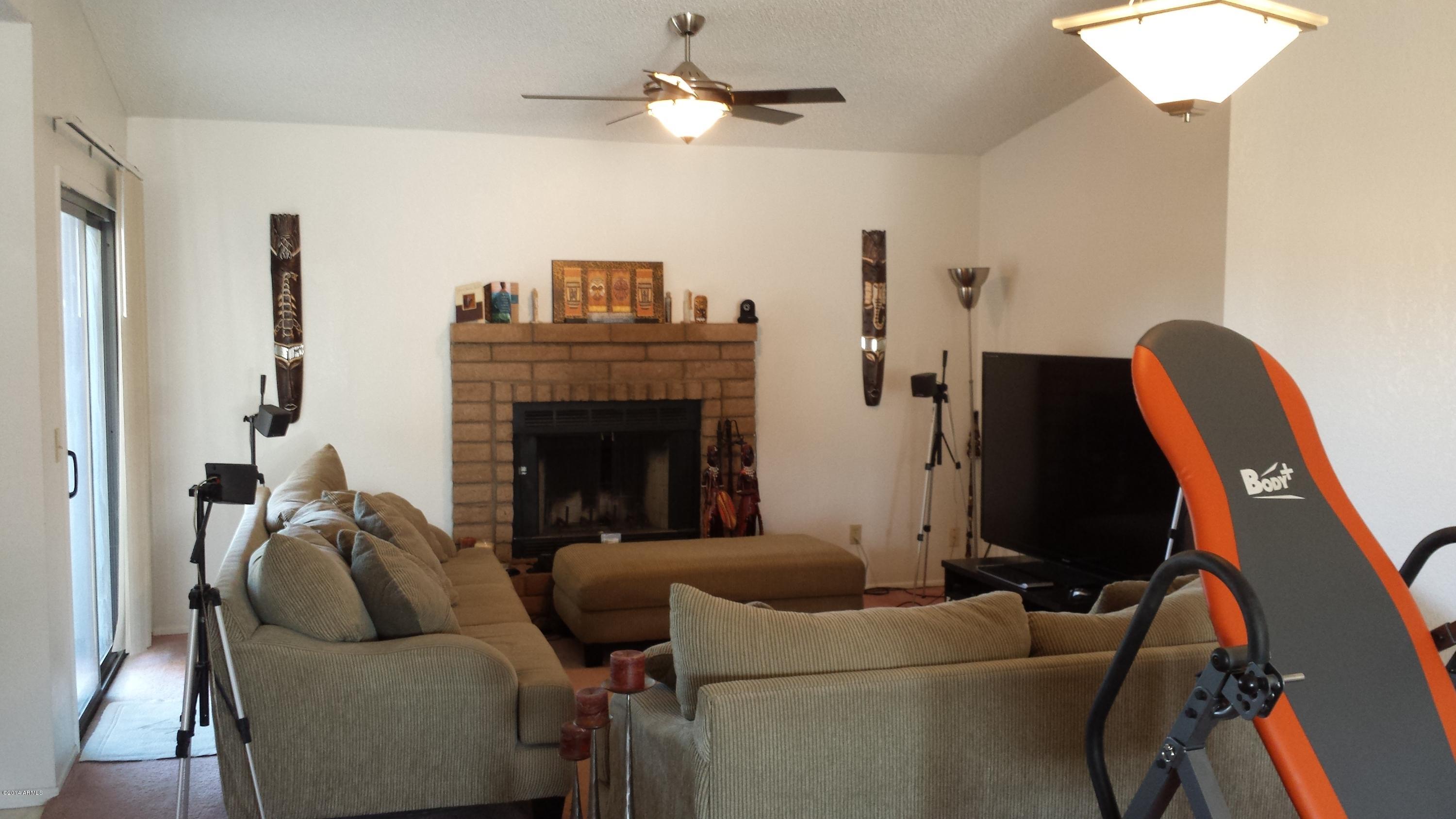 1434 East Fremont Road Phoenix, AZ 85042 - Photo 5 of 29 Jan pics 267