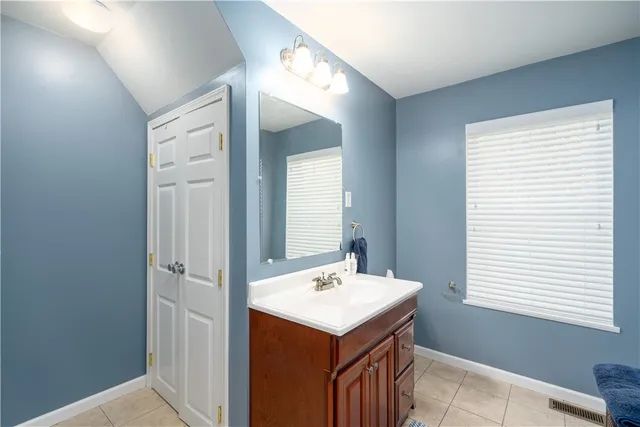 $1,895 | 4027 Graywood North, Unit B, Livonia, NY 14454