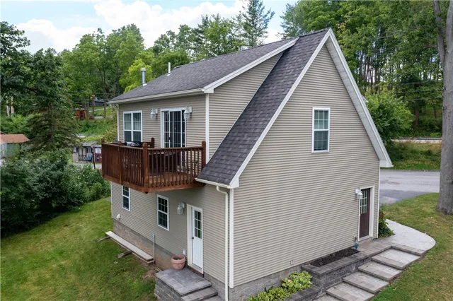 $1,895 | 4027 Graywood North, Unit B, Livonia, NY 14454