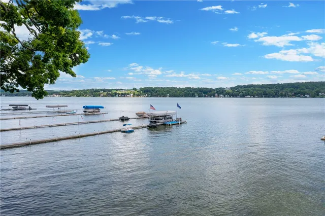 $1,895 | 4027 Graywood North, Unit B, Livonia, NY 14454