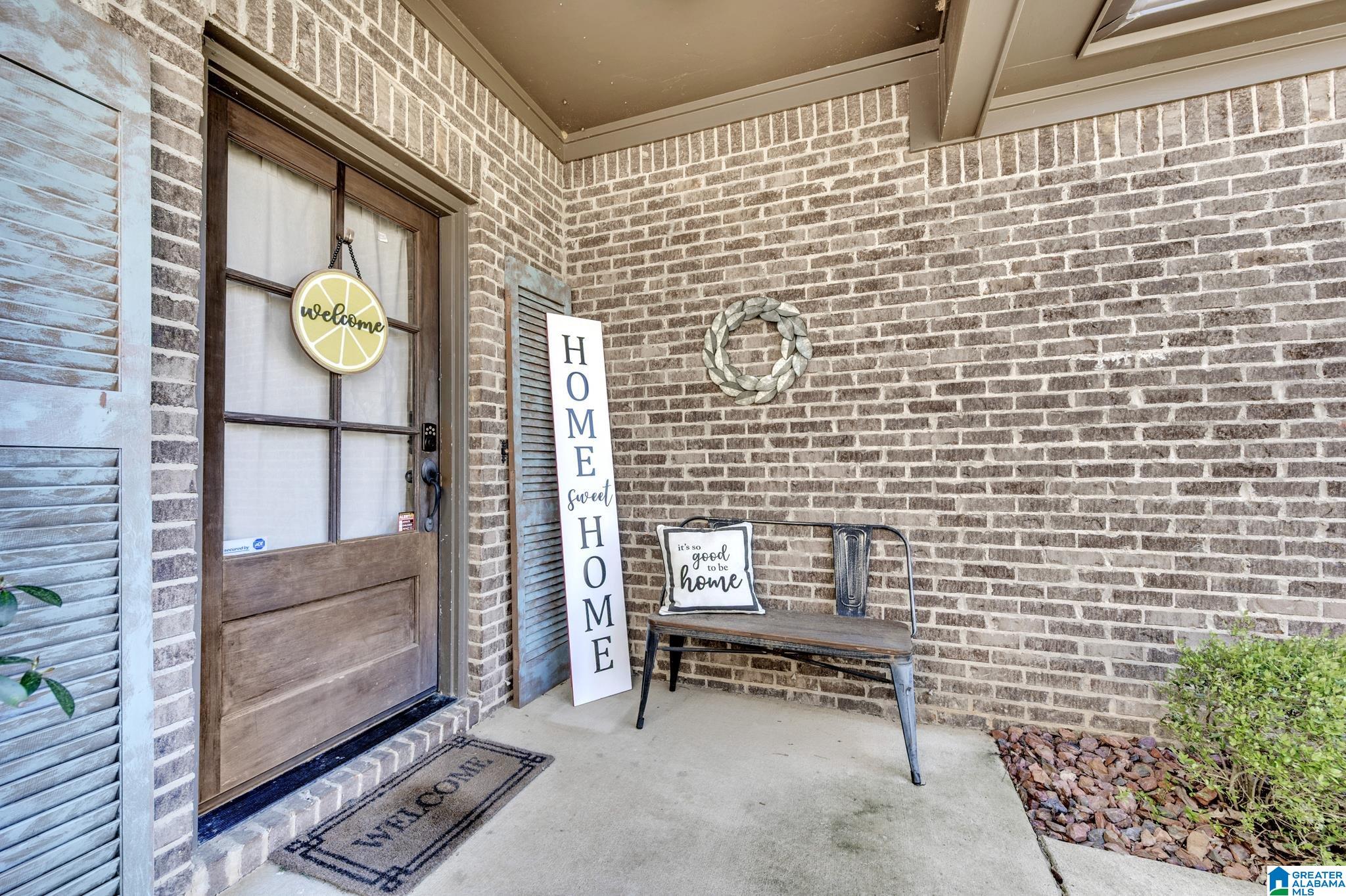 381 Reed Way Kimberly, AL 35091 - Photo 2 of 28