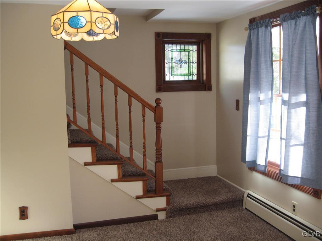 2009 Springtown Hill Road Hellertown, PA 18055 - Photo 15 of 39