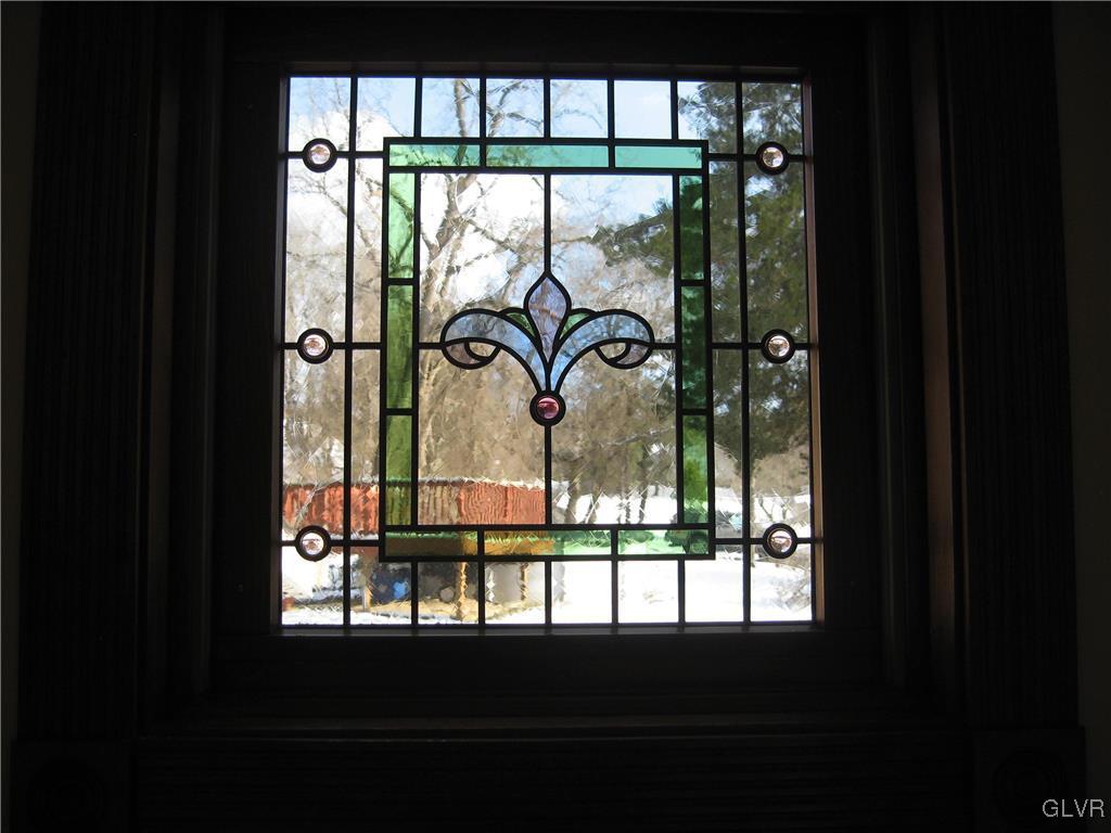2009 Springtown Hill Road Hellertown, PA 18055 - Photo 17 of 39