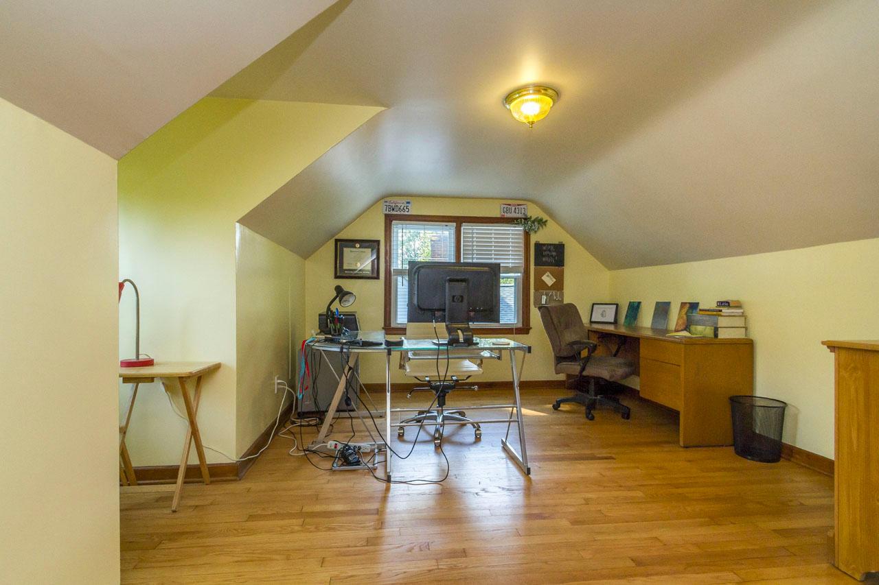 132 North Harding Road Columbus, OH 43209 - Photo 18 of 31 Gallery Image 18