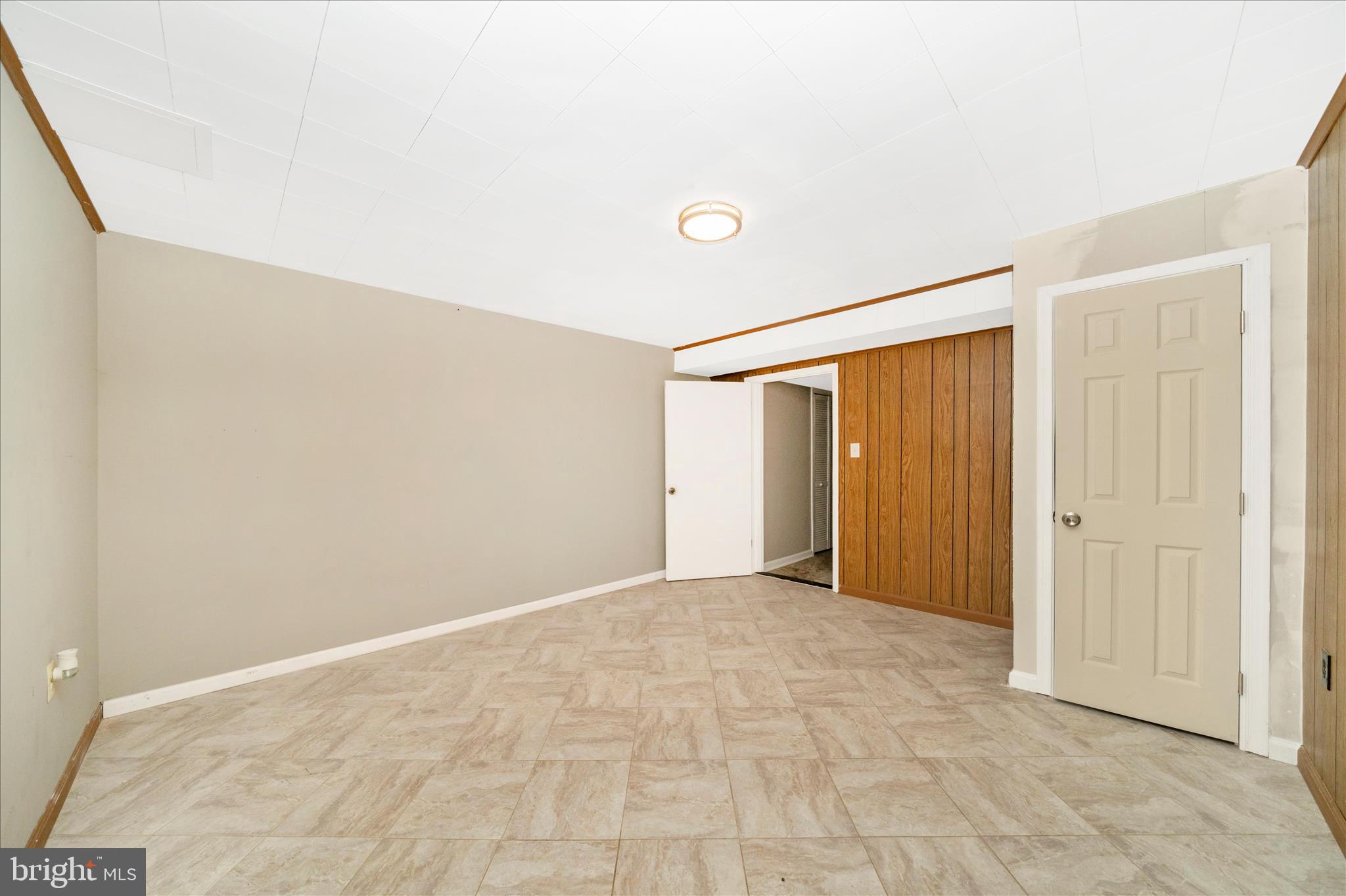 16706 Cedarforest Road Brandywine, MD 20613 - Photo 21 of 30 Lower Bedroom 1