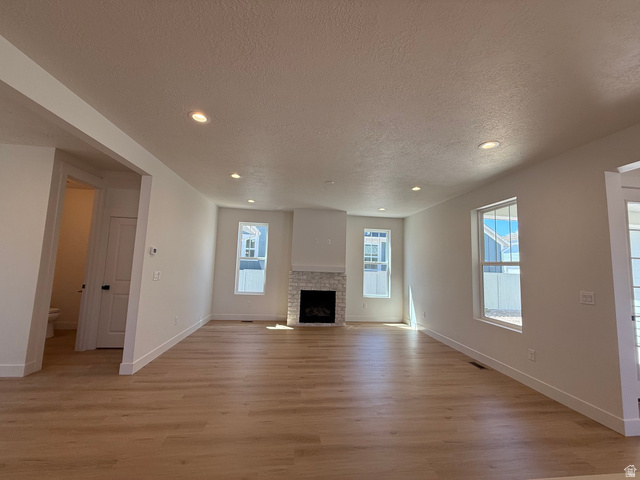 7084 West Bluefin Road South South Jordan, UT 84009 - Photo 15 of 40
